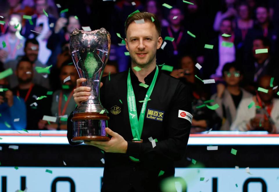 在某些顶尖 在某些顶尖