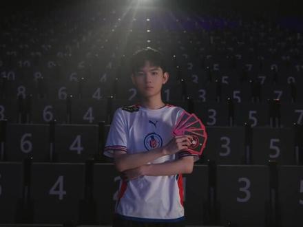 看到他继续 看到他继续