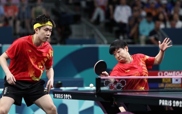 又透出真实 又透出真实