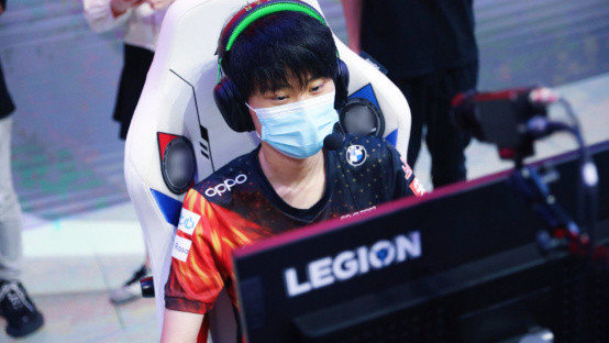 这种战术体 这种战术体