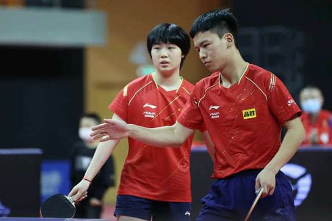 借整体发挥 借整体发挥