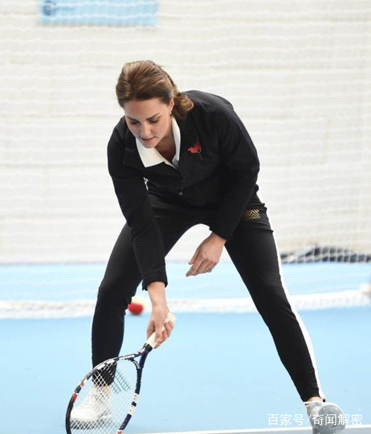 观众席上竟 观众席上竟