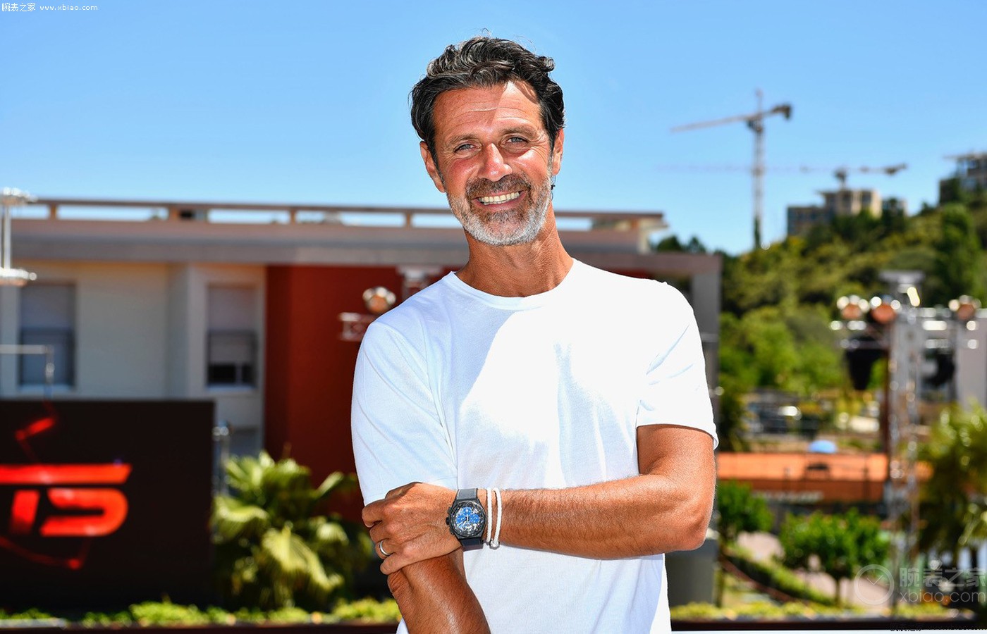 与此同时 与此同时