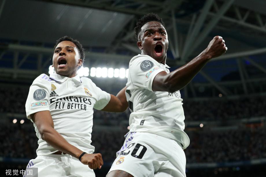 在英格兰足 在英格兰足