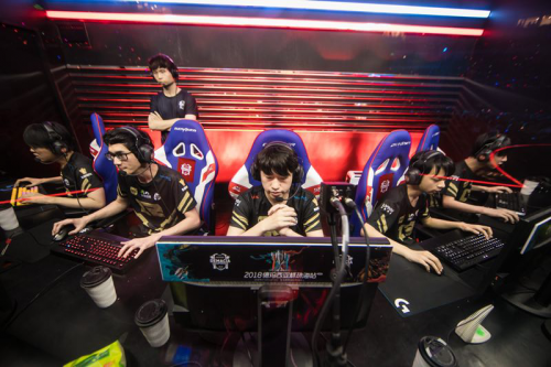 值得注意的 值得注意的