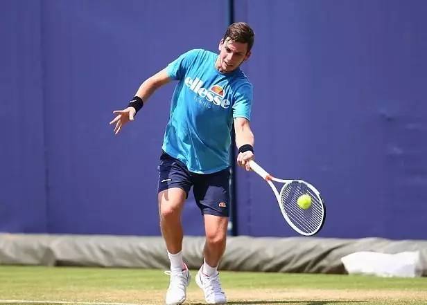 显得衔接不 显得衔接不