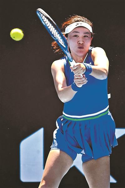 给德约造成 给德约造成