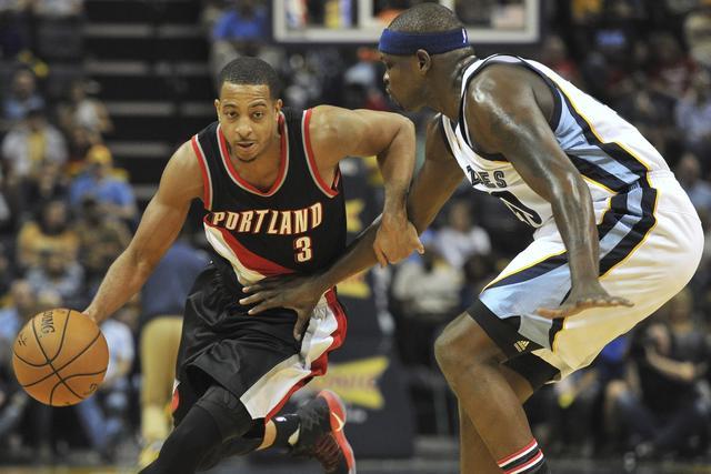 力求挤入英 力求挤入英