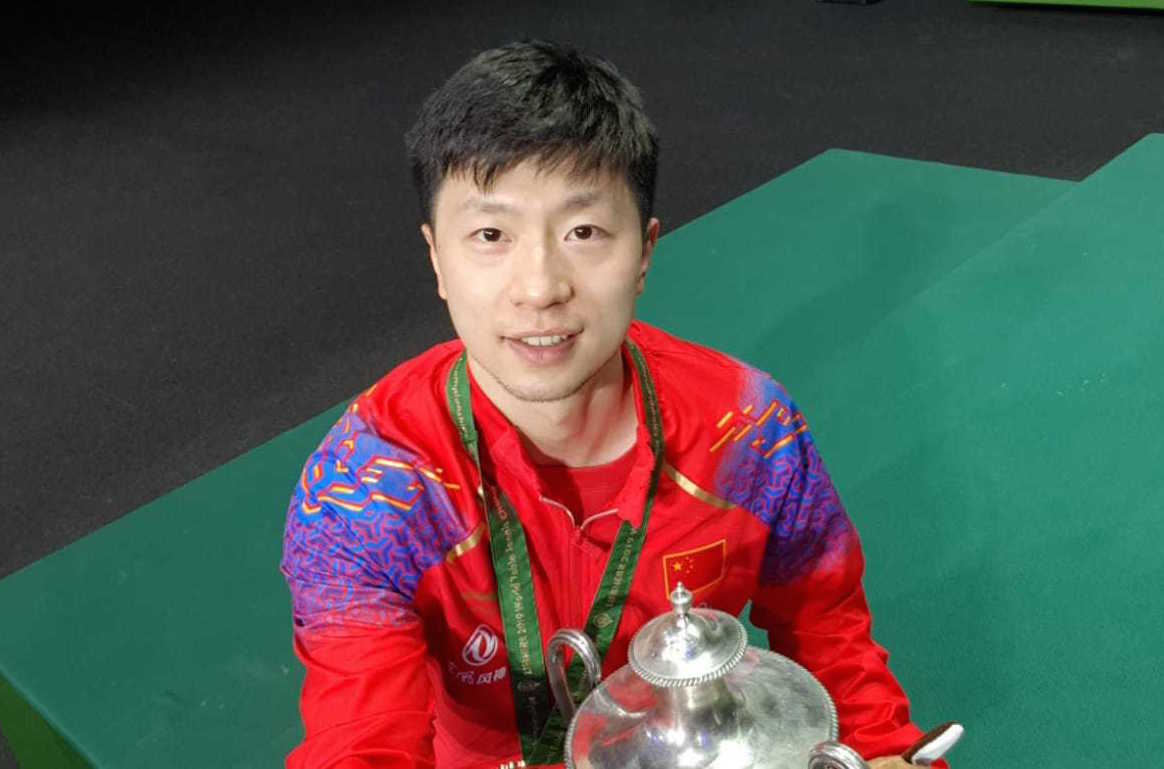 现代足球发 现代足球发