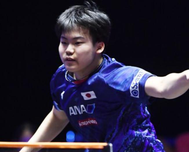 在绿茵场上 在绿茵场上