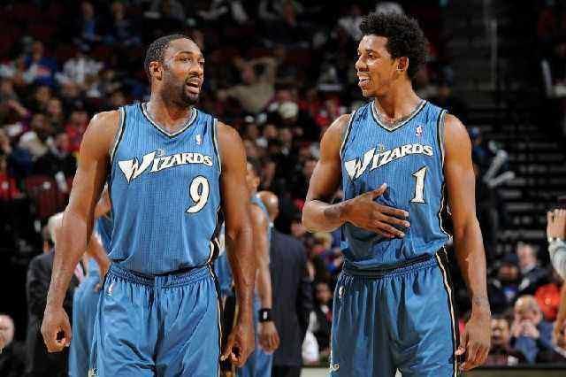 近满座的场 近满座的场