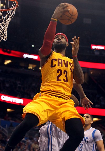 面对持球大 面对持球大